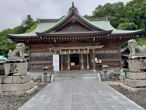 岡田神社の本殿・本堂