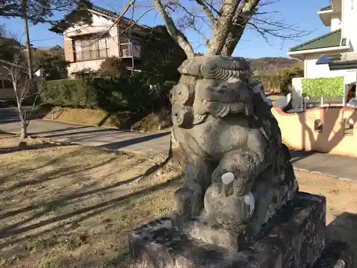 熊野神社の狛犬