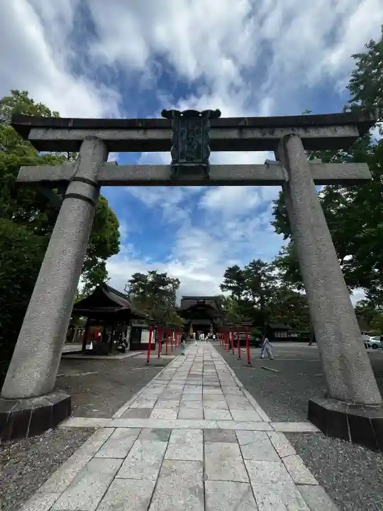 豊国神社の{uncategorized: "未分類", other: "その他", undefined: "問題あり", building: "その他建物", grave: "お墓", sacred_gate: "鳥居", guardian: "狛犬", statue: "像", buddha: "仏像", history: "歴史", nature: "自然", garden: "庭園", animal: "動物", pagoda: "塔", temizu: "手水舎", mountain_gate: "山門・神門", sanctuary: "本殿・本堂", subordinate: "末社・摂社", art: "芸術", scenery: "景色", jizo: "地蔵", ema: "絵馬", goshuin: "御朱印", omikuji: "おみくじ", items: "授与品その他", amulet: "お守り", goshuincho: "御朱印帳", eats: "食事", festival: "お祭り", votive_dance: "神楽", shichigosan: "七五三参", wedding: "結婚式", experience: "体験その他", initially: "初詣", around: "周辺", anti_infection: "感染症対策"}