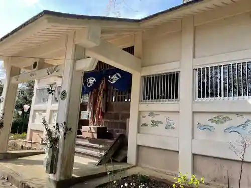 琴平神社の本殿