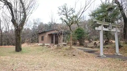 乳母神社の鳥居