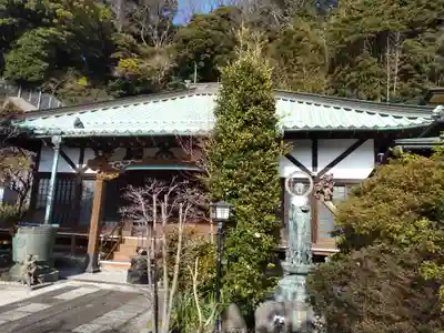 東林寺の本殿・本堂