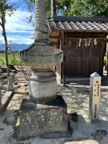 志那神社の塔