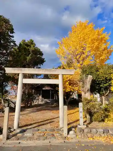 神明社（半頭神明社）の鳥居