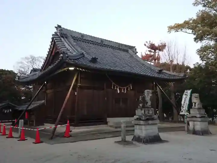 針曽根八幡社の本殿・本堂