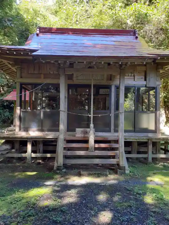 熊野神社の本殿・本堂