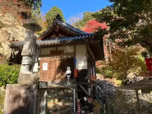 西法院の建物その他