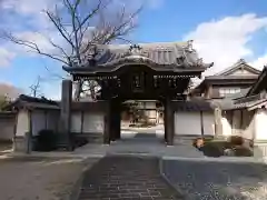 禅養寺の山門