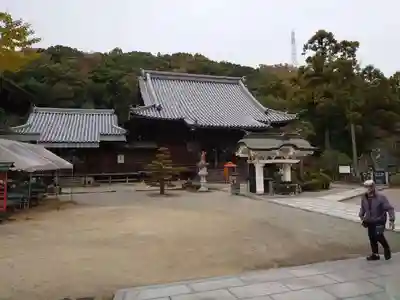 金泉寺の本殿・本堂