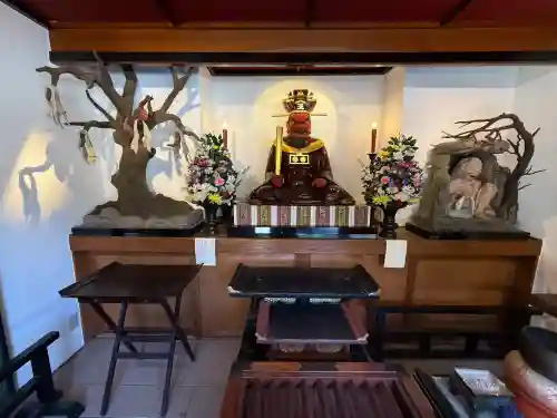 文殊院の{uncategorized: "未分類", other: "その他", undefined: "問題あり", building: "その他建物", grave: "お墓", sacred_gate: "鳥居", guardian: "狛犬", statue: "像", buddha: "仏像", history: "歴史", nature: "自然", garden: "庭園", animal: "動物", pagoda: "塔", temizu: "手水舎", mountain_gate: "山門・神門", sanctuary: "本殿・本堂", subordinate: "末社・摂社", art: "芸術", scenery: "景色", jizo: "地蔵", ema: "絵馬", goshuin: "御朱印", omikuji: "おみくじ", items: "授与品その他", amulet: "お守り", goshuincho: "御朱印帳", eats: "食事", festival: "お祭り", votive_dance: "神楽", shichigosan: "七五三参", wedding: "結婚式", experience: "体験その他", initially: "初詣", around: "周辺", anti_infection: "感染症対策"}