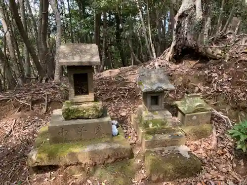 浅間神社の末社