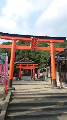 多度稲荷神社の鳥居