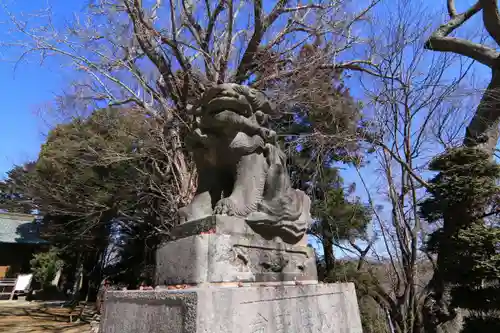 三春大神宮の狛犬