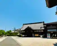 本山専修寺の本殿・本堂