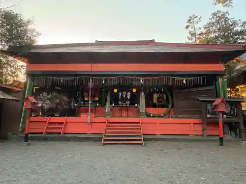 冠稲荷神社の{uncategorized: "未分類", other: "その他", undefined: "問題あり", building: "その他建物", grave: "お墓", sacred_gate: "鳥居", guardian: "狛犬", statue: "像", buddha: "仏像", history: "歴史", nature: "自然", garden: "庭園", animal: "動物", pagoda: "塔", temizu: "手水舎", mountain_gate: "山門・神門", sanctuary: "本殿・本堂", subordinate: "末社・摂社", art: "芸術", scenery: "景色", jizo: "地蔵", ema: "絵馬", goshuin: "御朱印", omikuji: "おみくじ", items: "授与品その他", amulet: "お守り", goshuincho: "御朱印帳", eats: "食事", festival: "お祭り", votive_dance: "神楽", shichigosan: "七五三参", wedding: "結婚式", experience: "体験その他", initially: "初詣", around: "周辺", anti_infection: "感染症対策"}