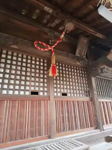 須影八幡神社の本殿