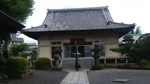 長久寺の本殿