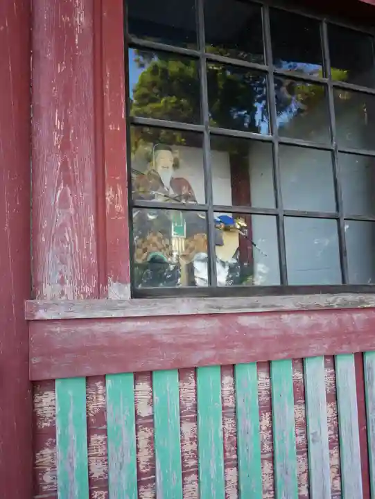 武蔵御嶽神社の像