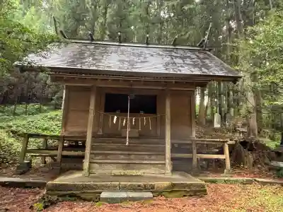 熊ノ木箒根神社の本殿・本堂