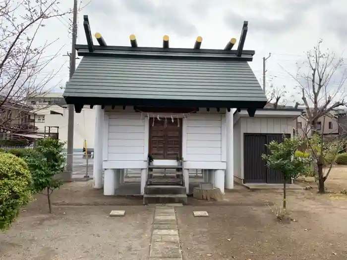 熊野神社の本殿