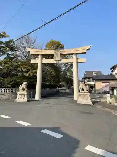 恒見八幡神社の鳥居