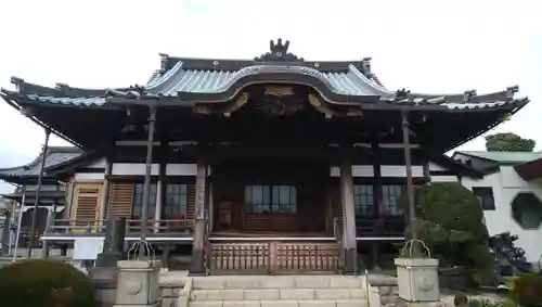 東漸寺の本殿・本堂