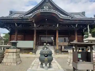 新善光寺の本殿・本堂