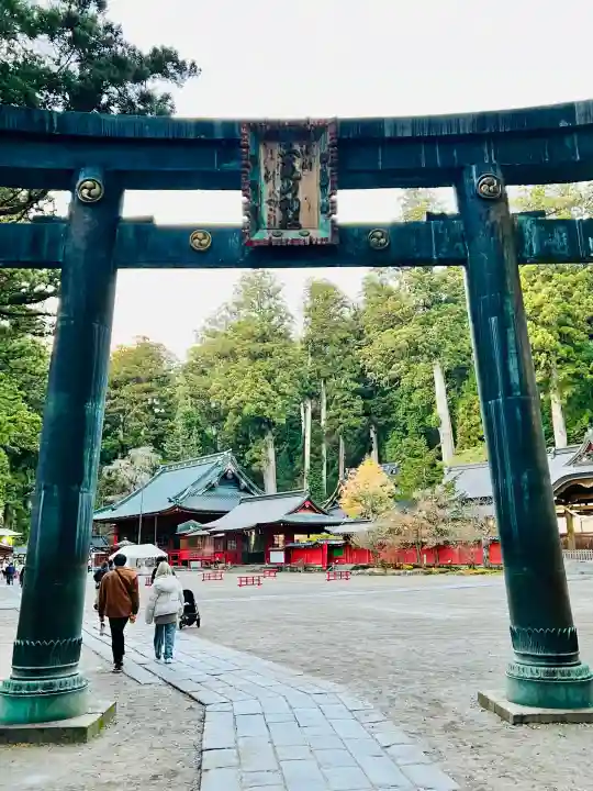日光二荒山神社の{uncategorized: "未分類", other: "その他", undefined: "問題あり", building: "その他建物", grave: "お墓", sacred_gate: "鳥居", guardian: "狛犬", statue: "像", buddha: "仏像", history: "歴史", nature: "自然", garden: "庭園", animal: "動物", pagoda: "塔", temizu: "手水舎", mountain_gate: "山門・神門", sanctuary: "本殿・本堂", subordinate: "末社・摂社", art: "芸術", scenery: "景色", jizo: "地蔵", ema: "絵馬", goshuin: "御朱印", omikuji: "おみくじ", items: "授与品その他", amulet: "お守り", goshuincho: "御朱印帳", eats: "食事", festival: "お祭り", votive_dance: "神楽", shichigosan: "七五三参", wedding: "結婚式", experience: "体験その他", initially: "初詣", around: "周辺", anti_infection: "感染症対策"}