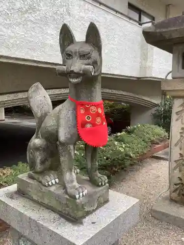 稲荷神社の狛犬