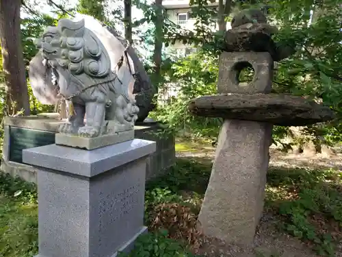 中川熊野神社の狛犬