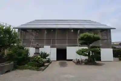 薬師寺の本殿・本堂