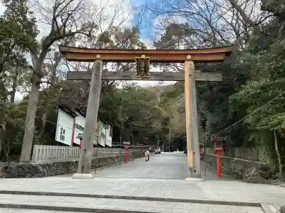 枚岡神社の{uncategorized: "未分類", other: "その他", undefined: "問題あり", building: "その他建物", grave: "お墓", sacred_gate: "鳥居", guardian: "狛犬", statue: "像", buddha: "仏像", history: "歴史", nature: "自然", garden: "庭園", animal: "動物", pagoda: "塔", temizu: "手水舎", mountain_gate: "山門・神門", sanctuary: "本殿・本堂", subordinate: "末社・摂社", art: "芸術", scenery: "景色", jizo: "地蔵", ema: "絵馬", goshuin: "御朱印", omikuji: "おみくじ", items: "授与品その他", amulet: "お守り", goshuincho: "御朱印帳", eats: "食事", festival: "お祭り", votive_dance: "神楽", shichigosan: "七五三参", wedding: "結婚式", experience: "体験その他", initially: "初詣", around: "周辺", anti_infection: "感染症対策"}