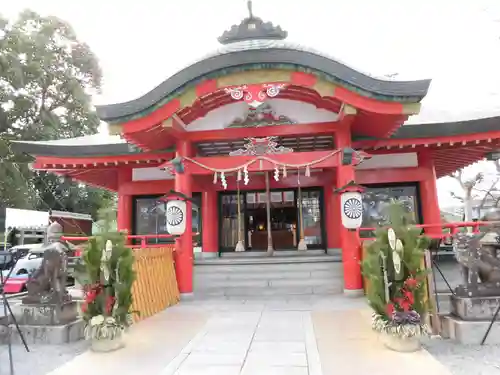 呉服神社の本殿