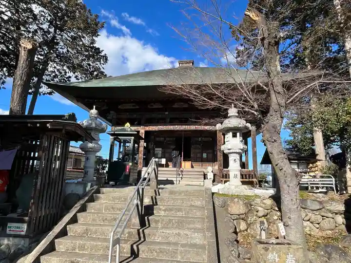 定林寺の本殿・本堂