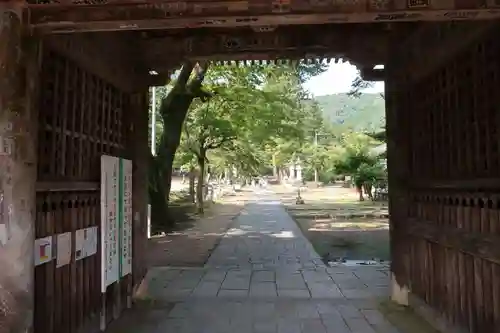 華厳寺の山門・神門