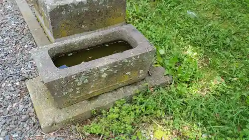 富川神社の手水