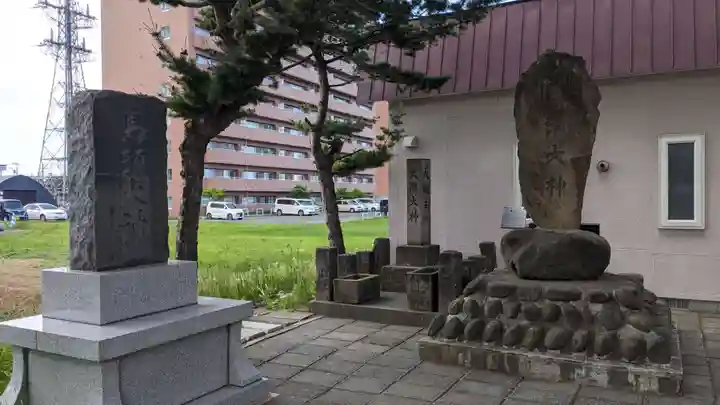 新川皇大神社の末社・摂社