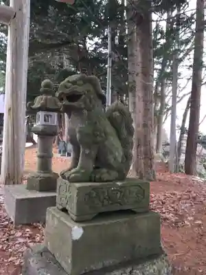 大鳥神社の狛犬