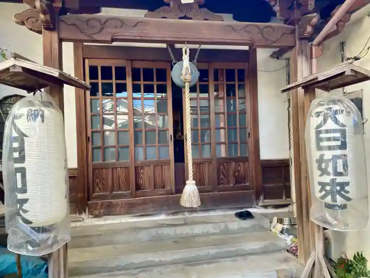 長善寺 妙足院の{uncategorized: "未分類", other: "その他", undefined: "問題あり", building: "その他建物", grave: "お墓", sacred_gate: "鳥居", guardian: "狛犬", statue: "像", buddha: "仏像", history: "歴史", nature: "自然", garden: "庭園", animal: "動物", pagoda: "塔", temizu: "手水舎", mountain_gate: "山門・神門", sanctuary: "本殿・本堂", subordinate: "末社・摂社", art: "芸術", scenery: "景色", jizo: "地蔵", ema: "絵馬", goshuin: "御朱印", omikuji: "おみくじ", items: "授与品その他", amulet: "お守り", goshuincho: "御朱印帳", eats: "食事", festival: "お祭り", votive_dance: "神楽", shichigosan: "七五三参", wedding: "結婚式", experience: "体験その他", initially: "初詣", around: "周辺", anti_infection: "感染症対策"}