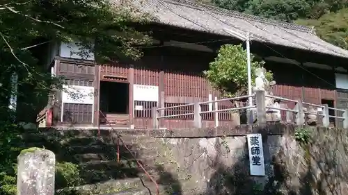 蓮城寺の建物その他