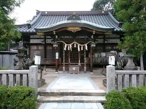 宝塚神社の本殿・本堂