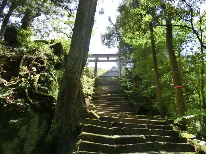 佐毘賣山神社(佐毘売山神社)のその他建物