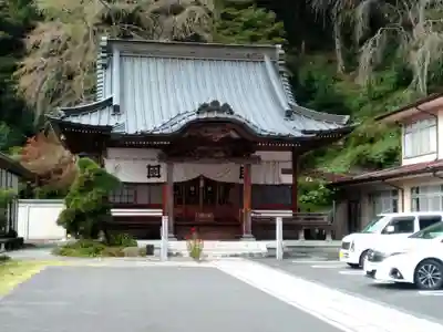 身延山 本行坊の本殿・本堂