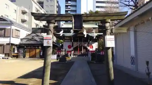 綾瀬稲荷神社の鳥居