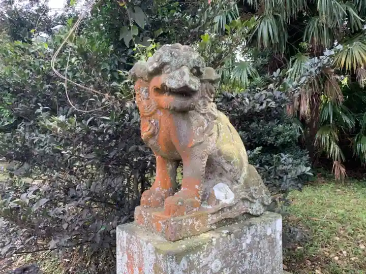 根岸神社の狛犬