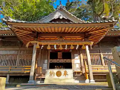 事任八幡宮の本殿・本堂