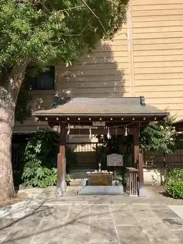 氷川鍬神社の手水