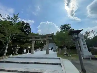 武雄神社の{uncategorized: "未分類", other: "その他", undefined: "問題あり", building: "その他建物", grave: "お墓", sacred_gate: "鳥居", guardian: "狛犬", statue: "像", buddha: "仏像", history: "歴史", nature: "自然", garden: "庭園", animal: "動物", pagoda: "塔", temizu: "手水舎", mountain_gate: "山門・神門", sanctuary: "本殿・本堂", subordinate: "末社・摂社", art: "芸術", scenery: "景色", jizo: "地蔵", ema: "絵馬", goshuin: "御朱印", omikuji: "おみくじ", items: "授与品その他", amulet: "お守り", goshuincho: "御朱印帳", eats: "食事", festival: "お祭り", votive_dance: "神楽", shichigosan: "七五三参", wedding: "結婚式", experience: "体験その他", initially: "初詣", around: "周辺", anti_infection: "感染症対策"}