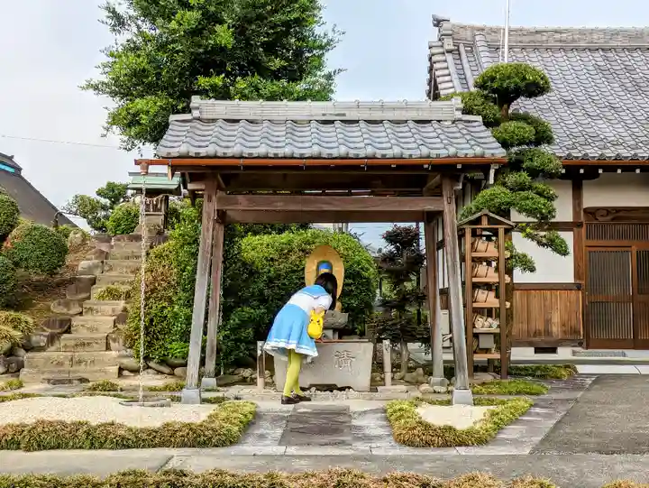 法華寺の手水舎