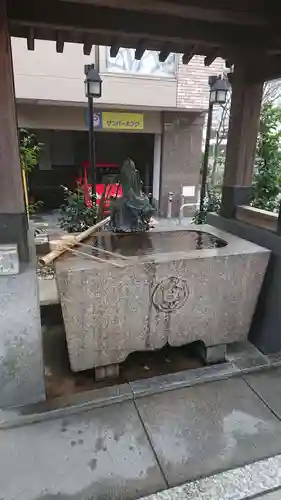 白龍神社の手水舎